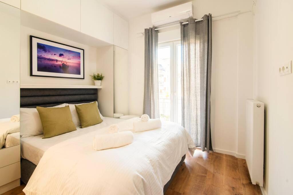 Kelly'S Urban Home - 5 Mins Walk To Acropolis أثينا المظهر الخارجي الصورة